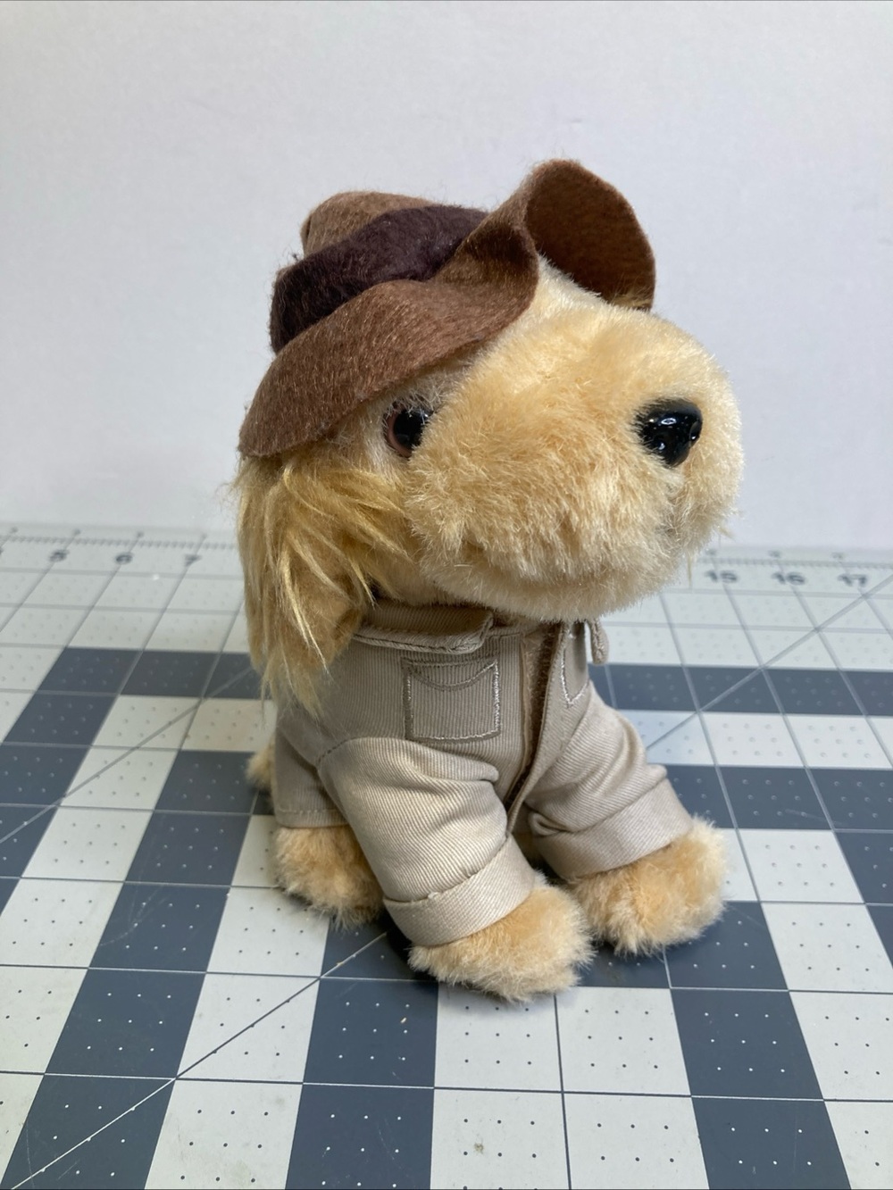 Disney Treasure Buddies MudBud Golden Retriever Dog Plush 6" Hat Stuffed Animal
